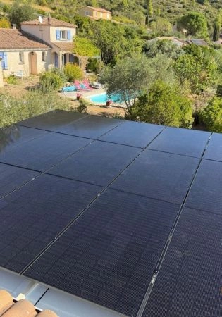 Mise en service d’un nouveau carport solaire !