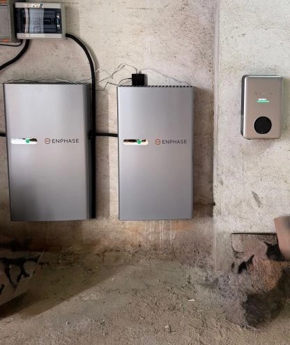 Double batterie & borne de recharge : le combo gagnant